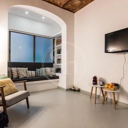 Comfortable Eixample Near Sagrada Familia