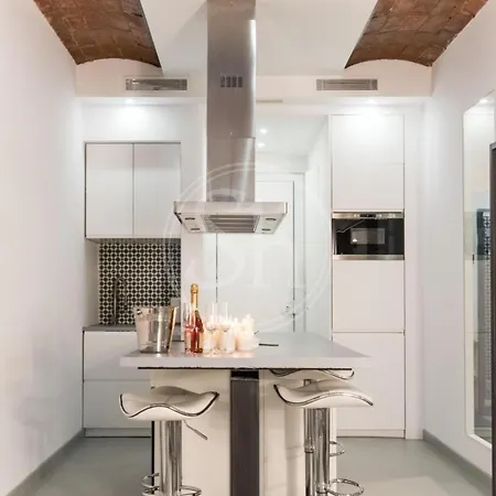 Comfortable Eixample Near Sagrada Familia *
